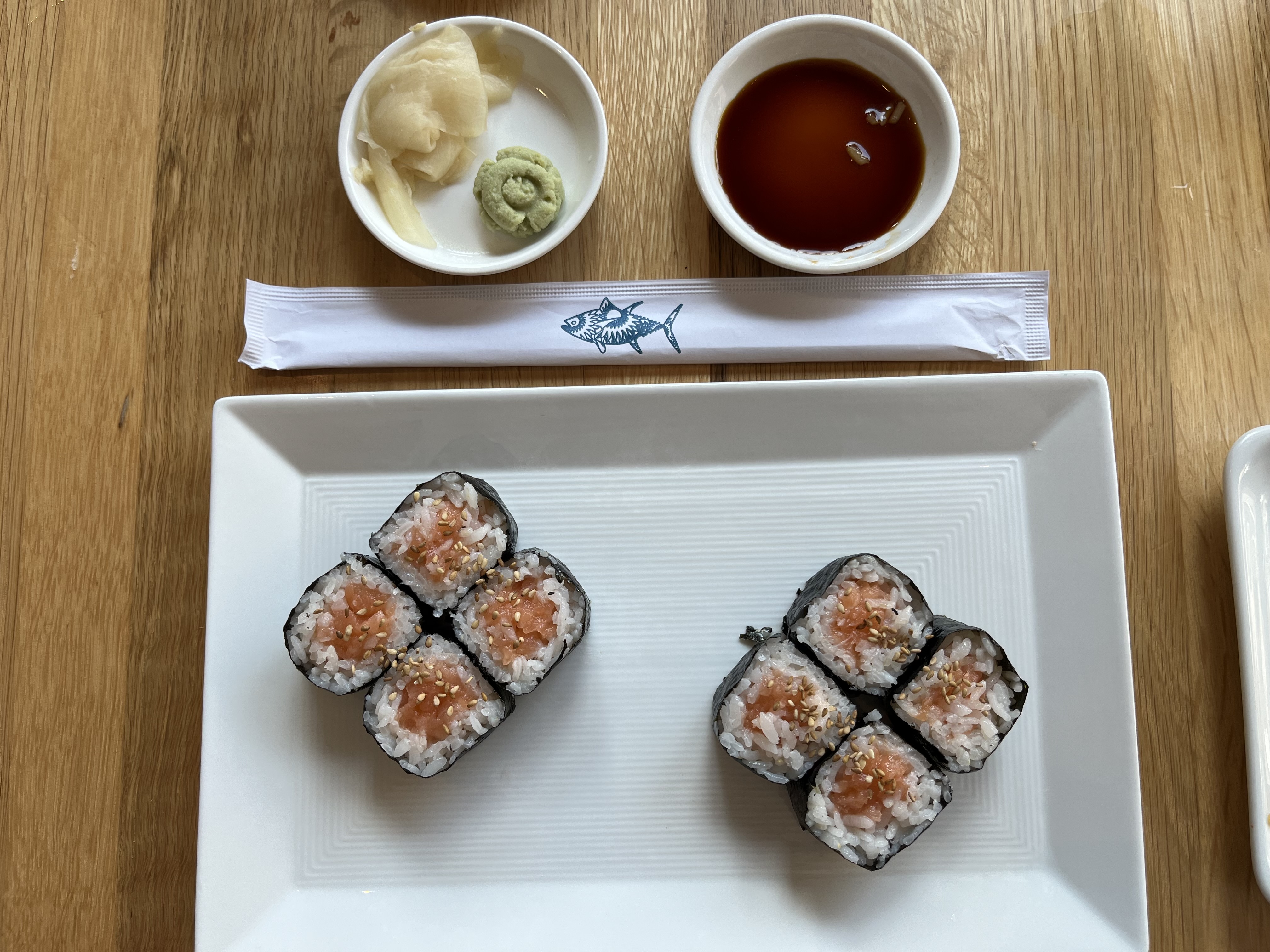 SUGARFISH yellowtail cut roll